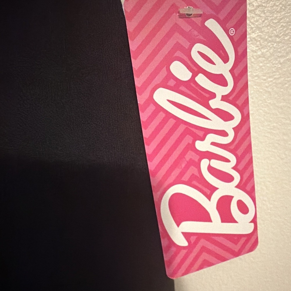 Barbie Black Pink Logo Graphic Crew Neck Short Sleeve Tagless T-Shirt 7/8 kid - Picture 5 of 7